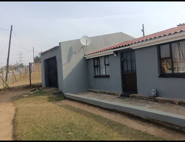 2 BEDROOM HOUSE TO LET IN NTUZUMA